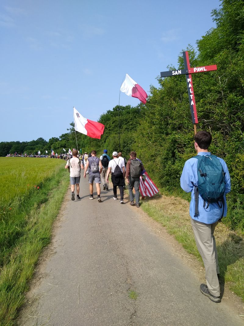 Pilgrims walking together